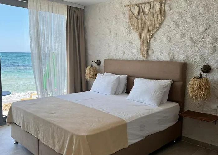 Aporte Hotel Çeşme