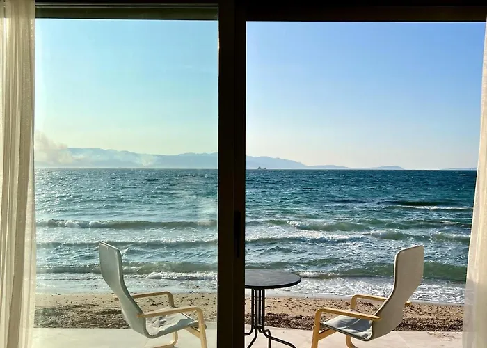 Aporte Отель Кешме